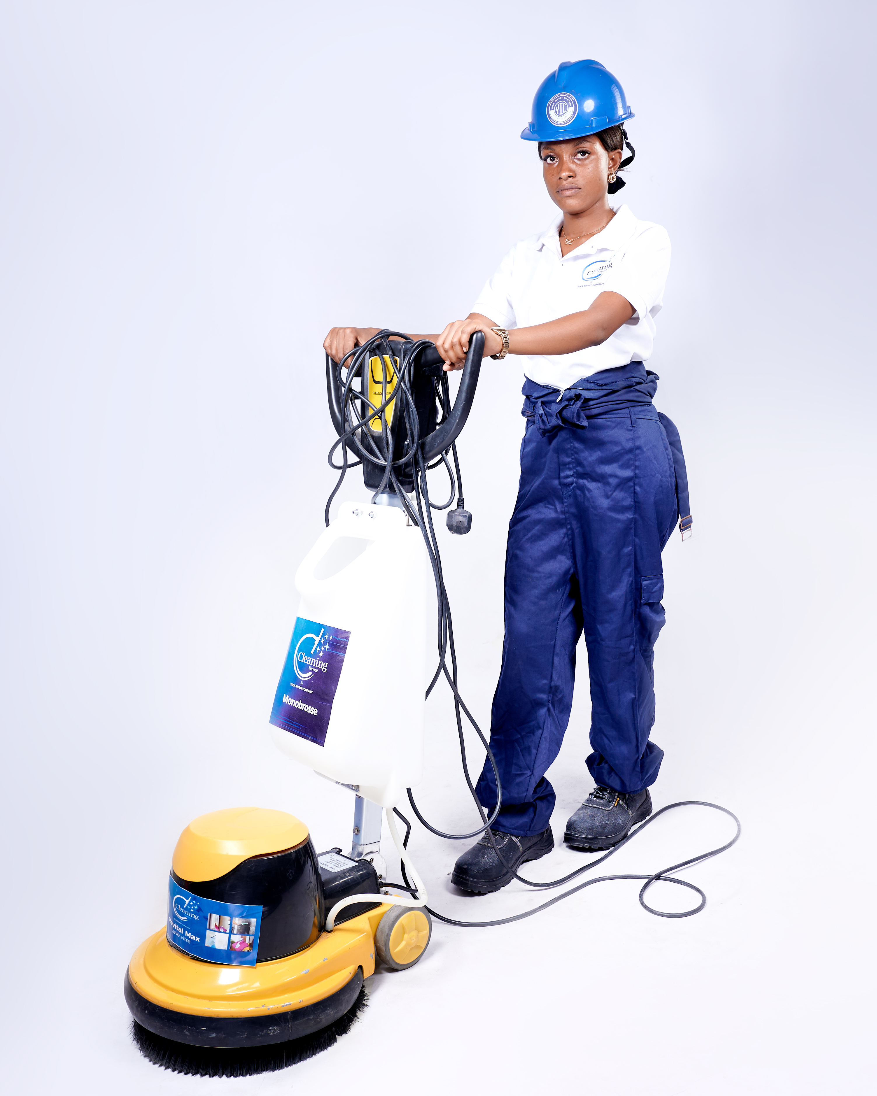 Qui sommes-nous - YULA INVEST